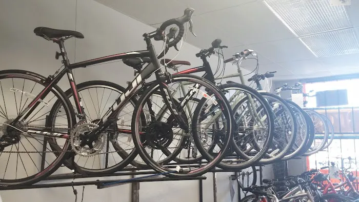 Vic's Bikes Picture 7
