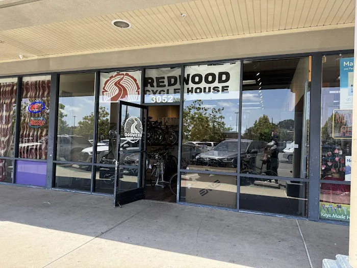 Redwood Cycle House Picture 10
