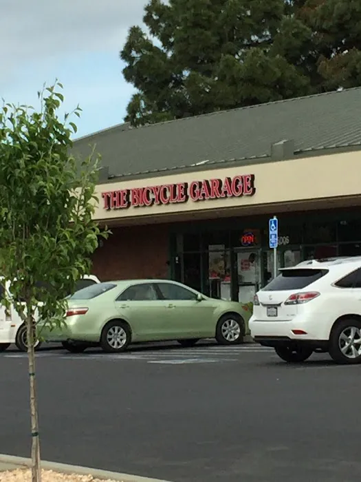 The Bicycle Garage Picture 10