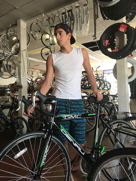 Fremont Schwinn Cyclery Picture 5
