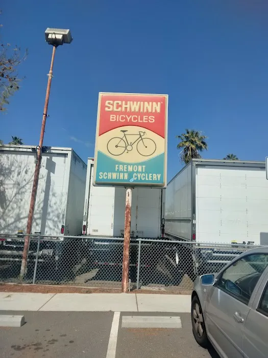 Fremont Schwinn Cyclery Picture 8