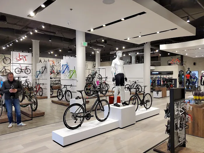 R&A Cycles of Walnut Creek Picture 4