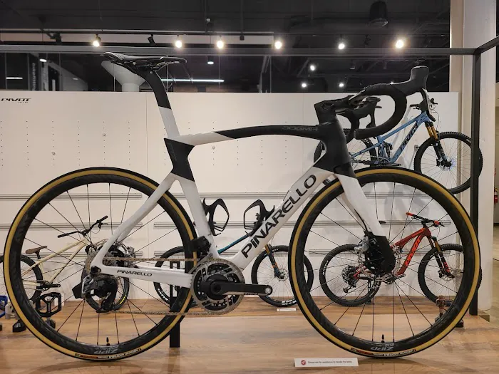R&A Cycles of Walnut Creek Picture 5