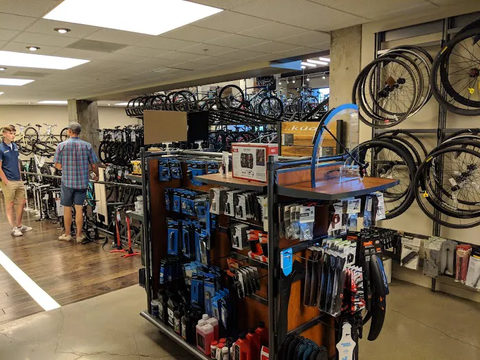 Mike's Bikes of Walnut Creek Picture 8