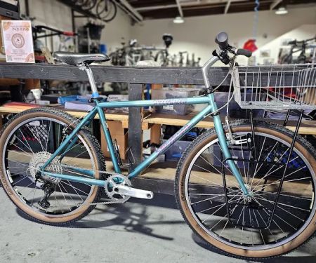 Live In Peace Bike Shop