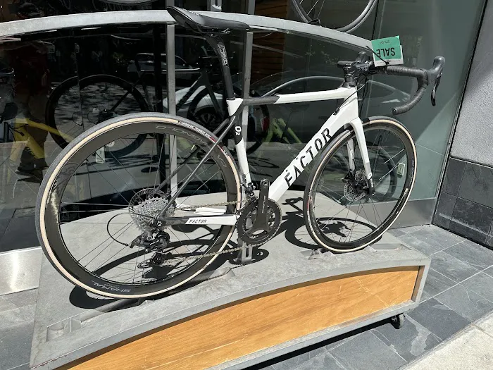 Palo Alto Bicycles Picture 5