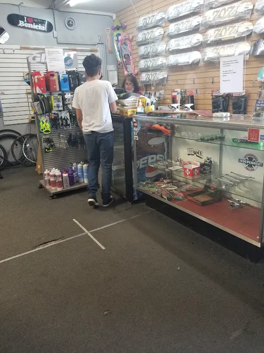 Wheels In Motion Skate Shop Picture 10