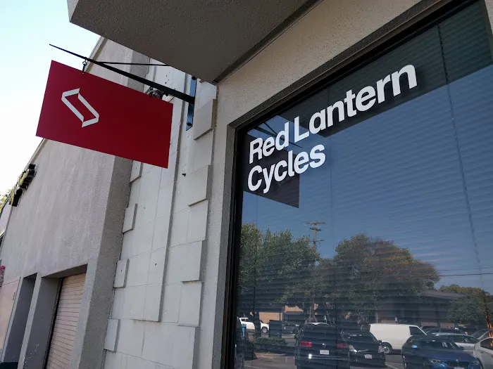 Red Lantern Cycles Picture 3