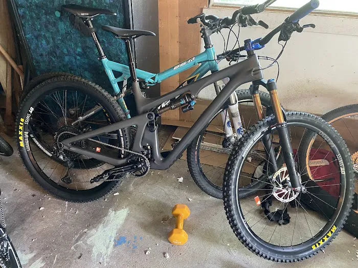 Woodside Bike Shop Picture 2