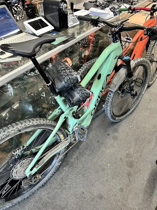 Woodside Bike Shop Picture 5