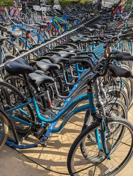 Campus Bike Shop Picture 2
