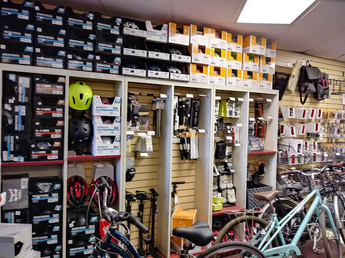 Campus Bike Shop Picture 4