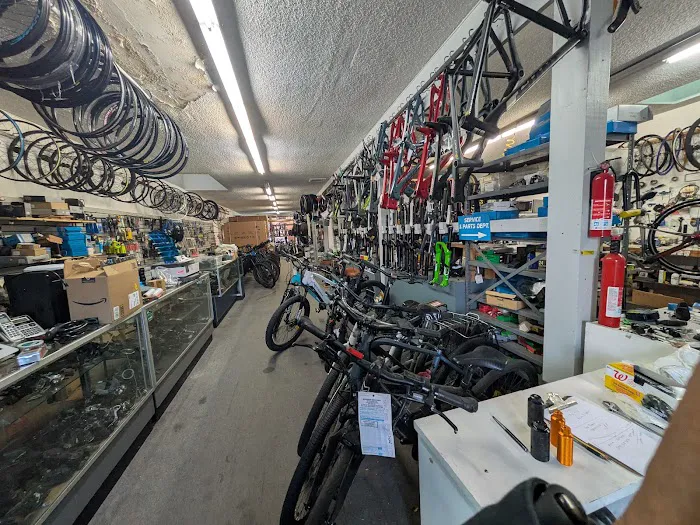 Woodside Bike Shop Annex Picture 3