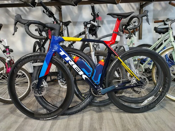 Chain Reaction Bicycles Picture 9