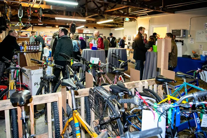Community Cycles Of California Picture 4
