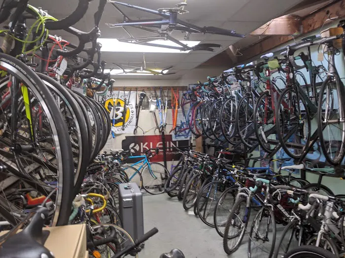 Slough's Bike Shoppe Picture 7