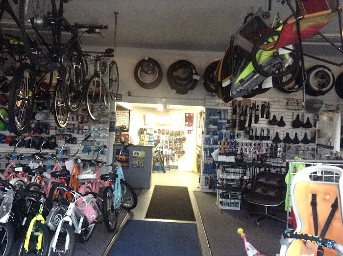 California Sports & Cyclery Picture 9