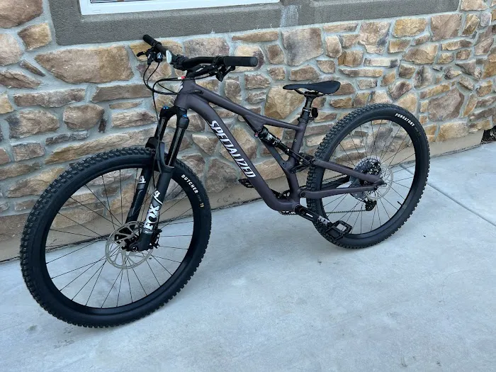 Ray's Cycles Picture 5