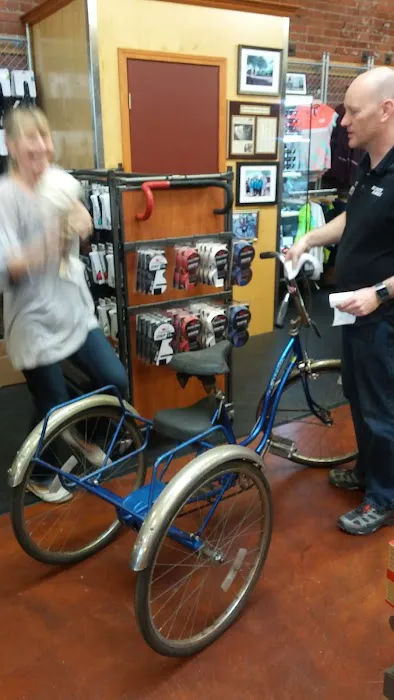 Mike's Bikes of Petaluma Picture 1