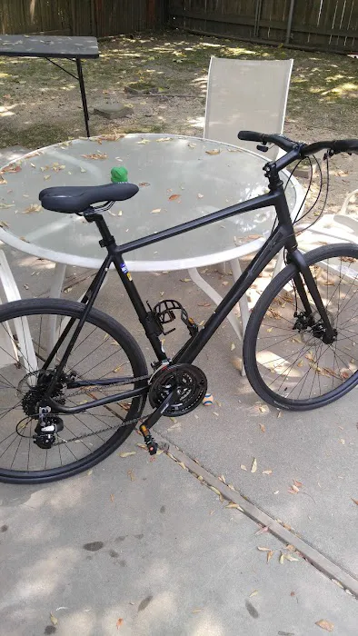 Green Bicycle Depot Picture 9