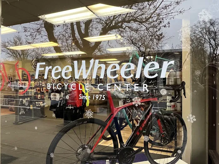 Freewheeler | Bicycle Center Picture 3