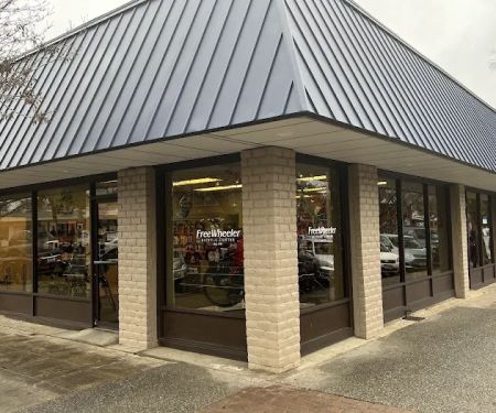 Freewheeler | Bicycle Center