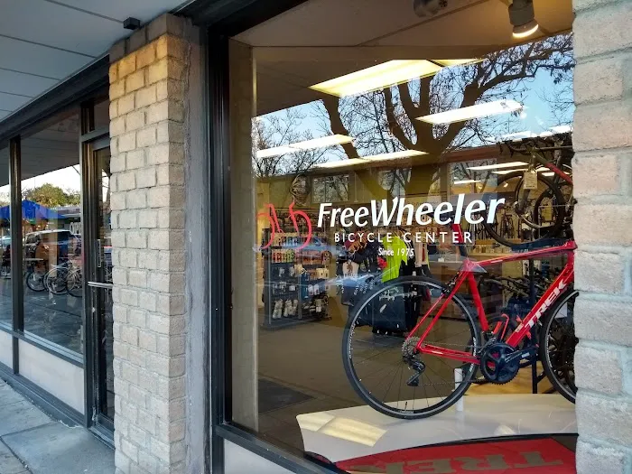 Freewheeler | Bicycle Center Picture 4