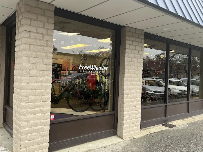 Freewheeler | Bicycle Center Picture 7