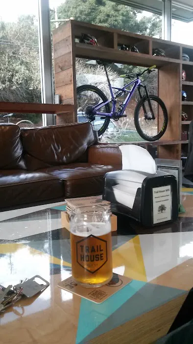 Trailhouse Picture 9