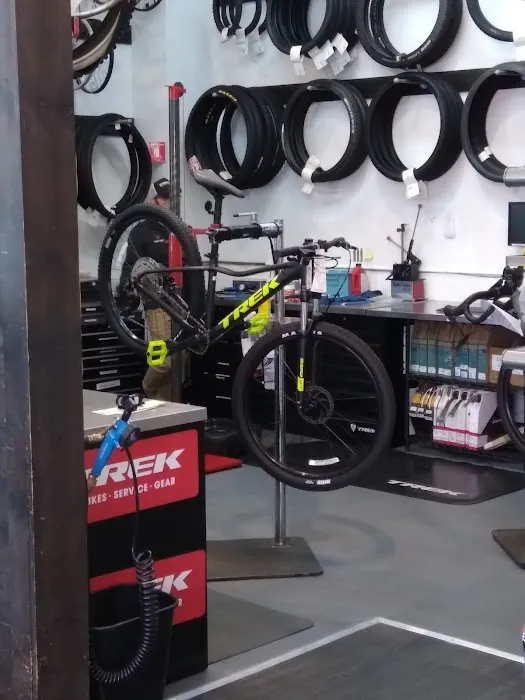 Trek Bicycle Santa Rosa Picture 4