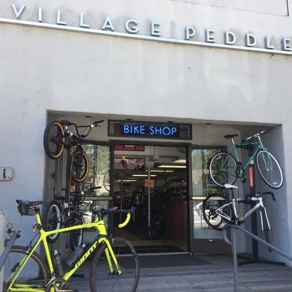 Village Peddler Picture 1