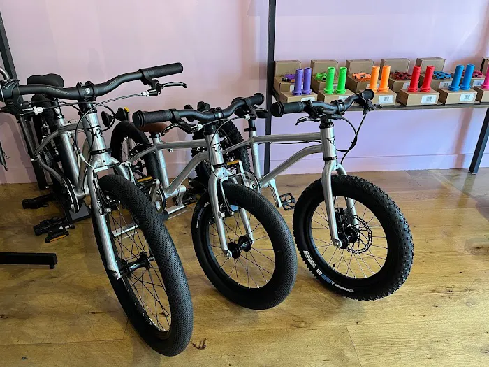 Pink Puffin Bicycles Picture 1