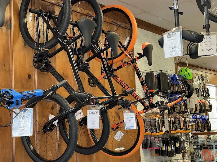 Valencia Cyclery Picture 7