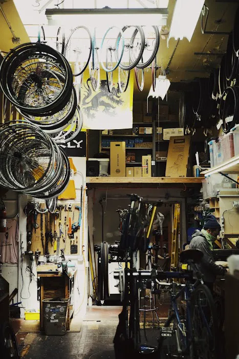 Freewheel Bike Shop Picture 7