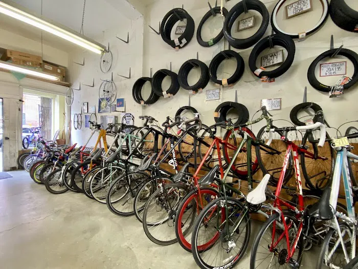 Don Rafa's Cyclery Picture 8