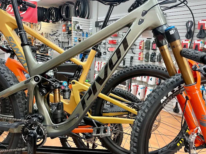 High Trails Cyclery Bike Shop Picture 7
