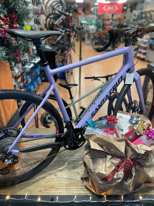 High Trails Cyclery Bike Shop Picture 8