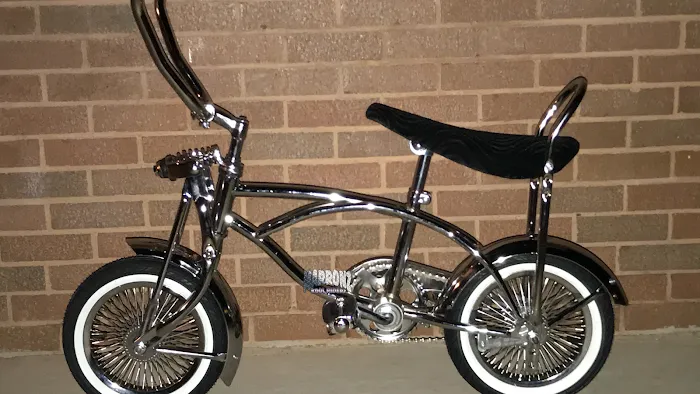 Marronz Kool Riderz (Lowrider Bike Shop) Picture 3