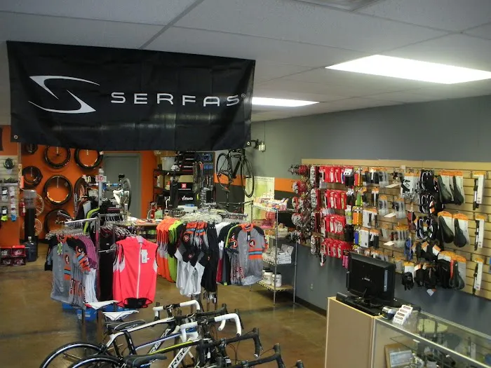 Desert Fox Cyclery Picture 3