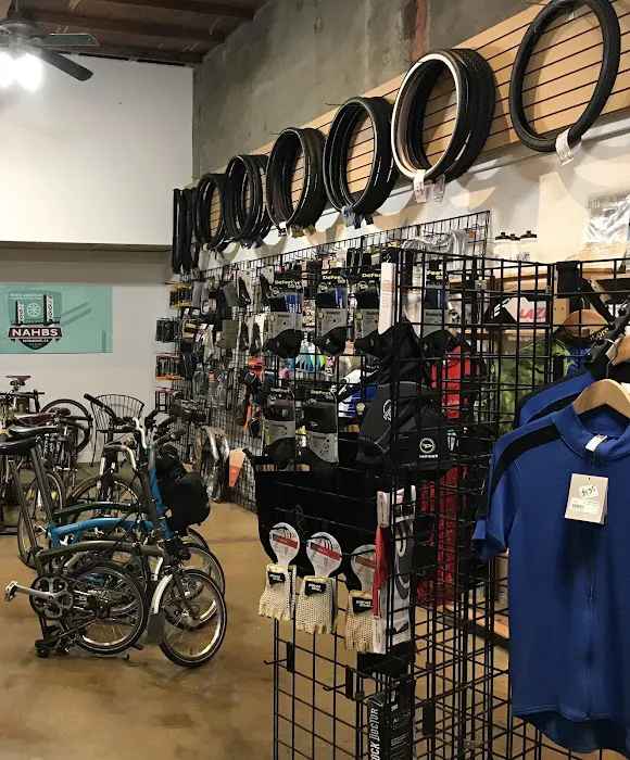E Street Bike Shop Picture 1