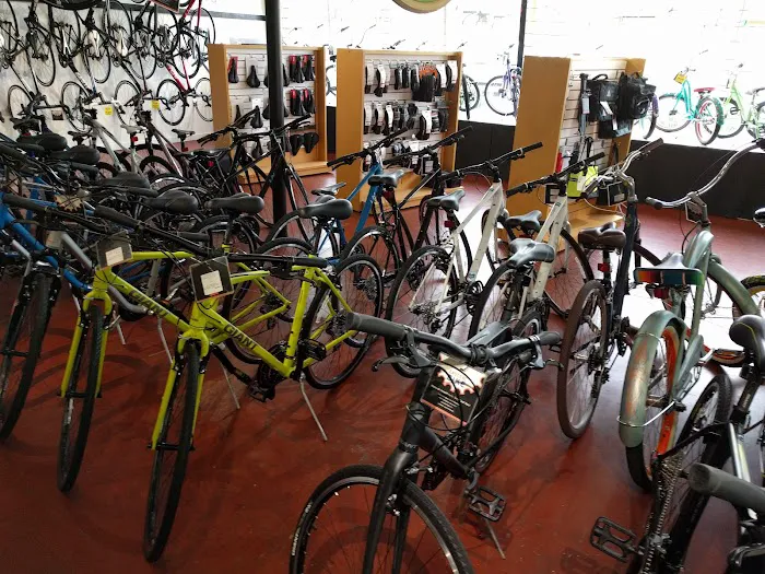 Neighborhood Bike Shop - East Sac Picture 6