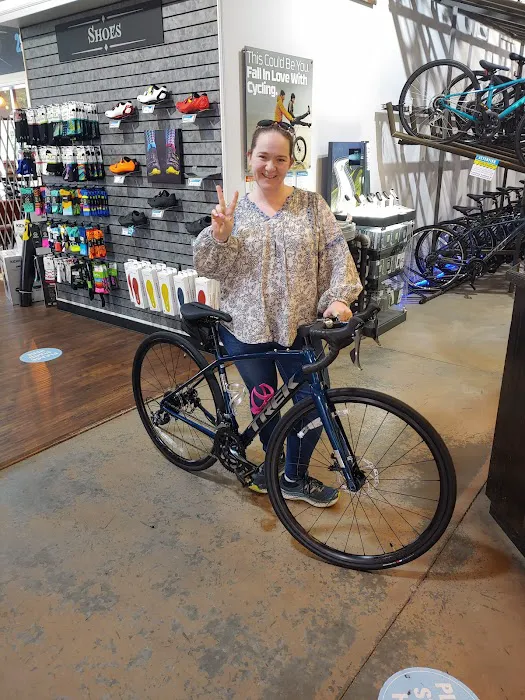 Trek Bicycle Folsom Picture 1
