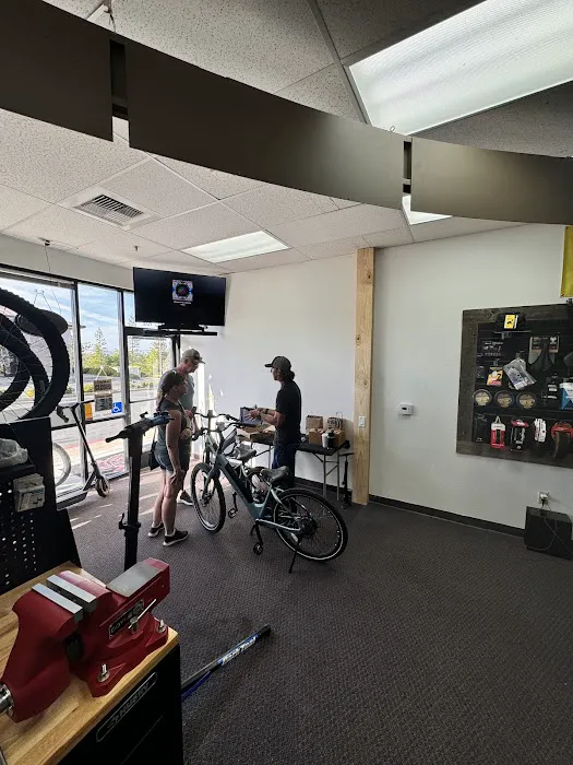 Lincoln Cyclery Picture 5