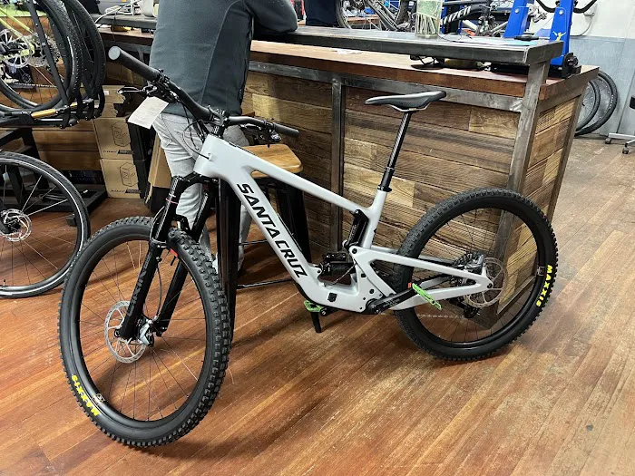Victory Velo Bike Shop Picture 5