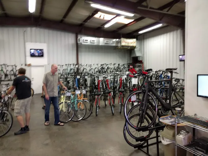 Bicycle World of Louisiana Picture 1