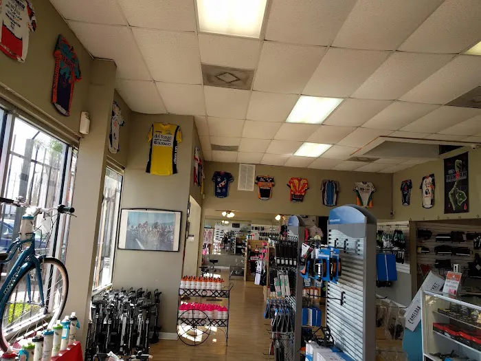 Bicycle World of Louisiana Picture 3