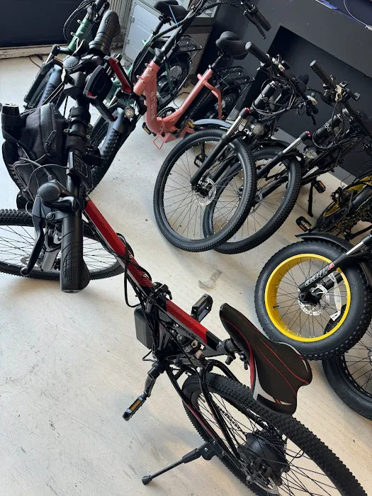 Long Beach EBikes Picture 3