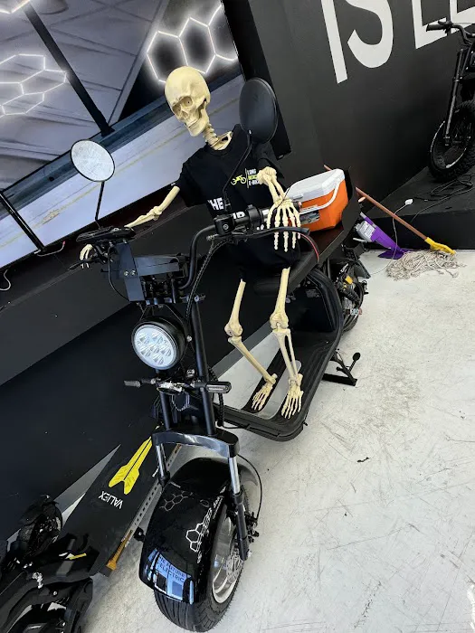 Long Beach EBikes Picture 7