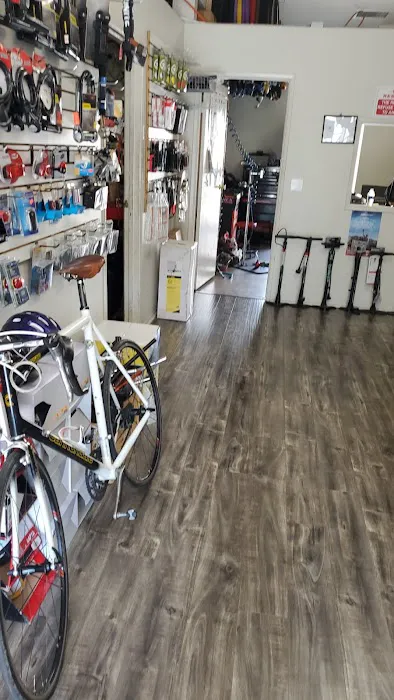 A & D Bicycle Shop Picture 10