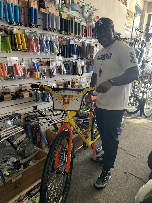 Carson Schwinn Cyclery Picture 6